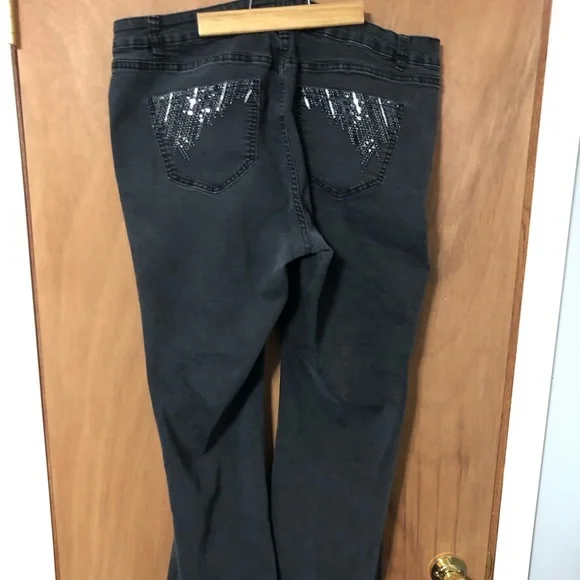 🔥 LAST CHANCE 🔥 Venezia Black Sequin Jeans - 18W - Picture 2 of 7